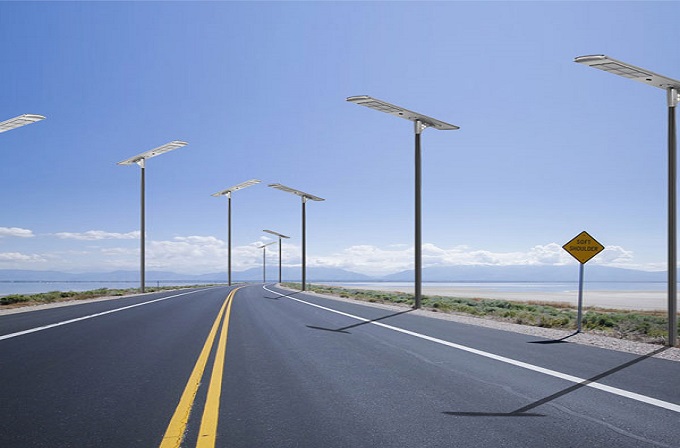 自動ソーラー街路灯システム: よりグリーンでスマートなコミュニティの形成